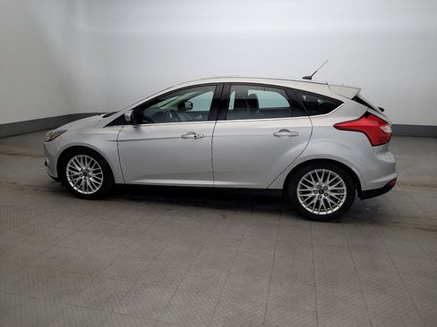 Used 2014 Ford Focus Titanium image 3