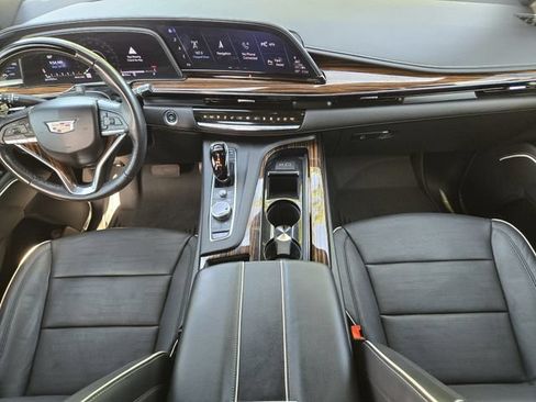 Used 2023 Cadillac Escalade Premium Luxury AWD/4WD image 26