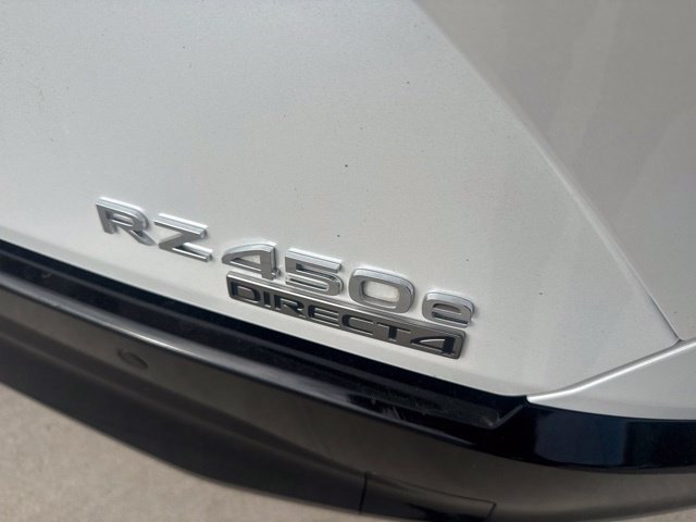 Used 2024 Lexus RZ 450e Premium w/ Accessory Package (2T) AWD/4WD image 4