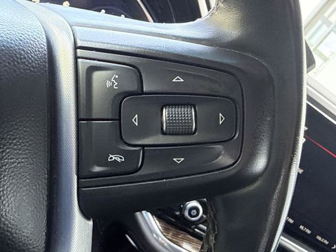 Used 2023 GMC Sierra 1500 Elevation AWD/4WD image 17
