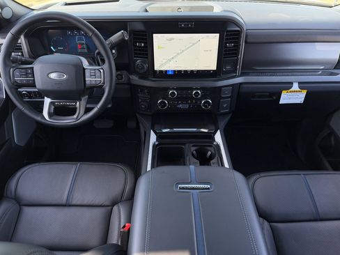New 2026 Ford F450 Platinum image 40