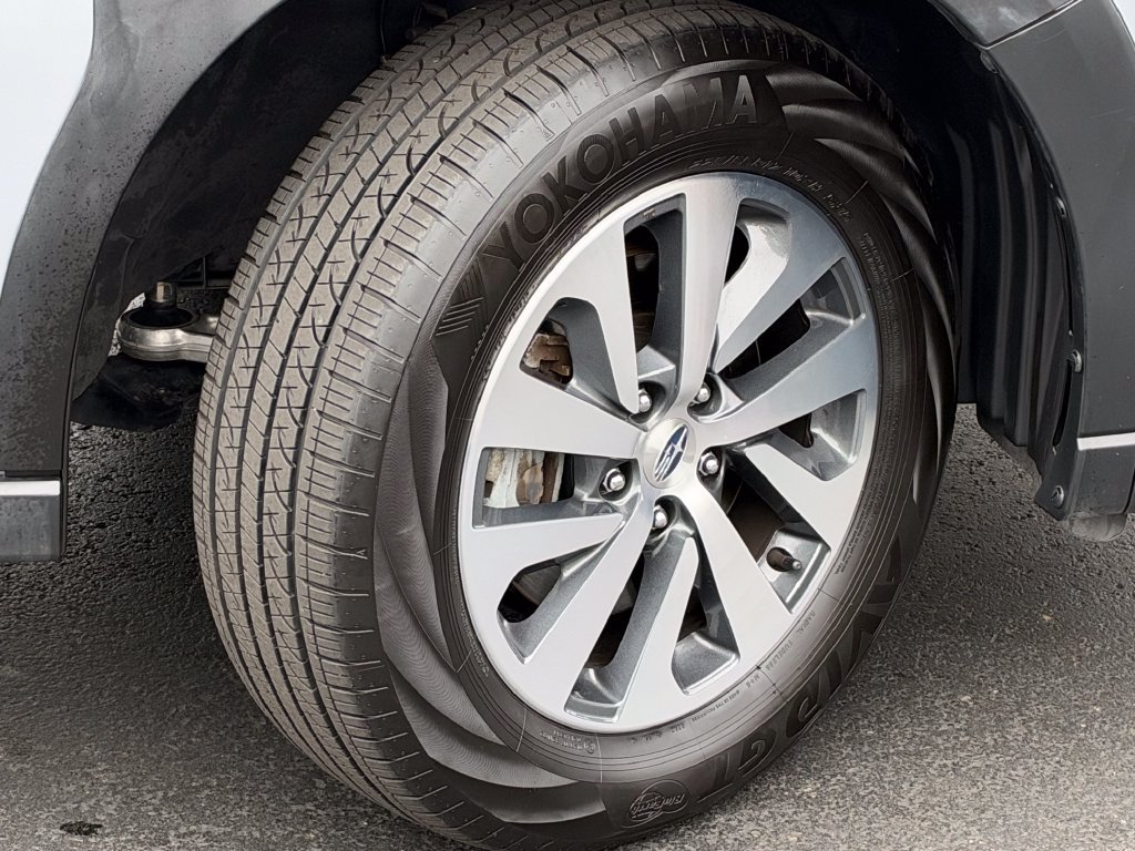 Used 2024 Subaru Outback Premium AWD/4WD image 9