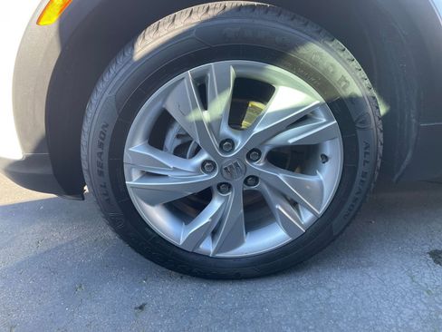 Used 2025 Buick Encore GX Preferred image 28