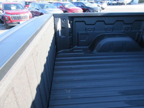 New 2026 Chevrolet Silverado 1500 Custom Trail Boss AWD/4WD image 13