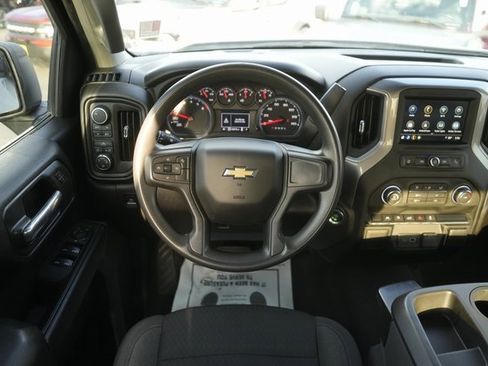Used 2022 Chevrolet Silverado 1500 Custom image 21