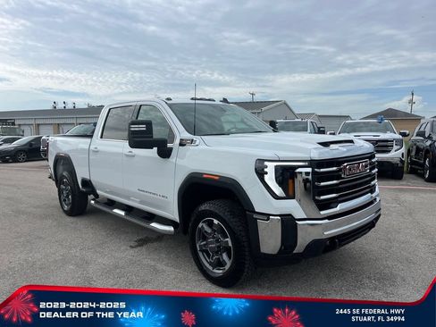 New 2026 GMC Sierra 2500 SLE w/ SLE Value Package; AWD/4WD image 2