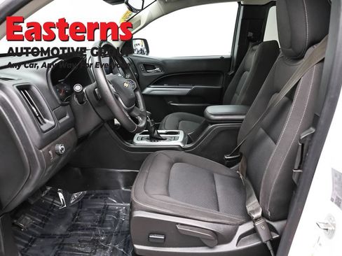 Used 2022 Chevrolet Colorado LT w/ Fleet Safety Package RWD image 14