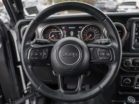 Used 2020 Jeep Wrangler Sport image 31