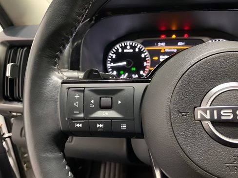 Certified 2022 Nissan Pathfinder SL AWD/4WD image 15