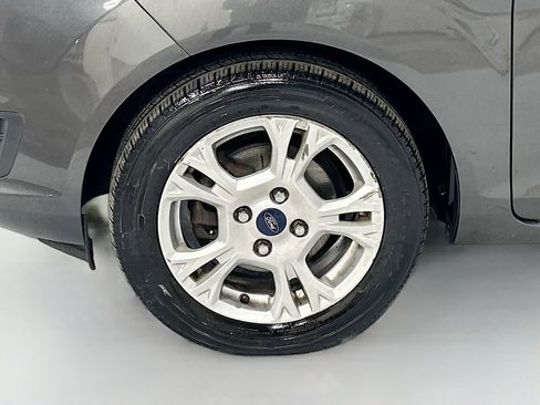 Used 2016 Ford Fiesta SE w/ Cold Weather Package image 28