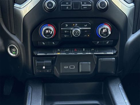 Used 2021 Chevrolet Silverado 1500 RST w/ All Star Edition Plus image 17