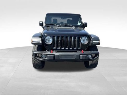 Used 2022 Jeep Gladiator Rubicon w/ Cold Weather Group AWD/4WD image 2