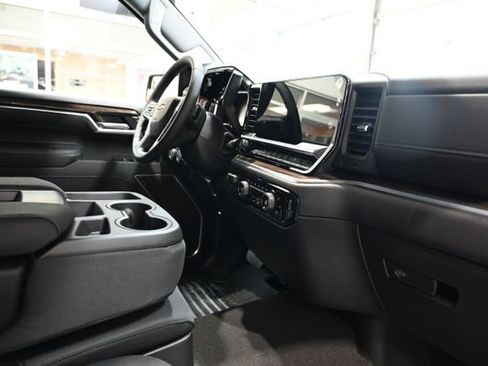 New 2026 Chevrolet Silverado 1500 LT AWD/4WD image 14