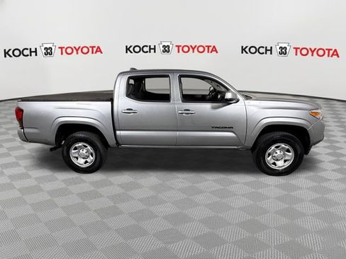 Used 2023 Toyota Tacoma SR AWD/4WD image 9