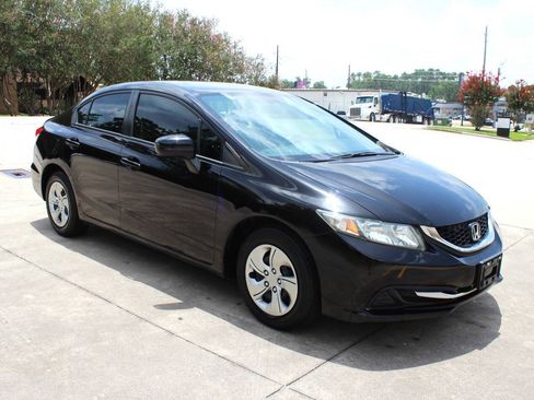 Used 2015 Honda Civic LX image 2