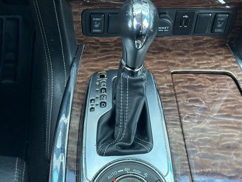 Used 2020 Nissan Armada SL w/ Premium Package AWD/4WD image 34