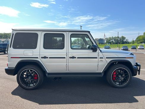 Used 2026 Mercedes-Benz G 63 AMG 4MATIC image 11