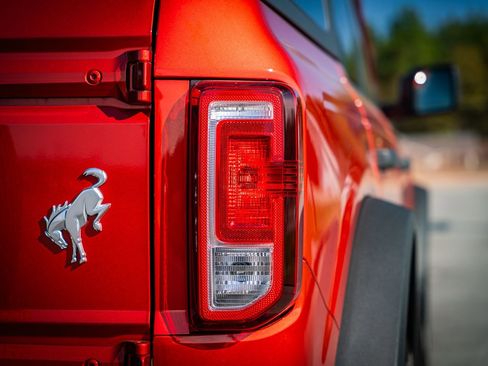 Certified 2024 Ford Bronco Big Bend image 17