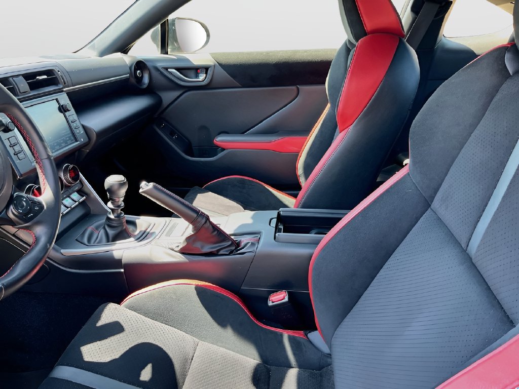 Used 2025 Subaru BRZ Limited RWD image 20