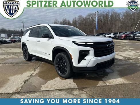 New 2026 Chevrolet Traverse LT w/ Midnight/Sport Edition FWD image 10