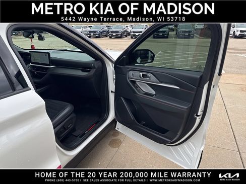 Used 2025 Ford Explorer ST w/ Sun And Sound Package AWD/4WD image 50