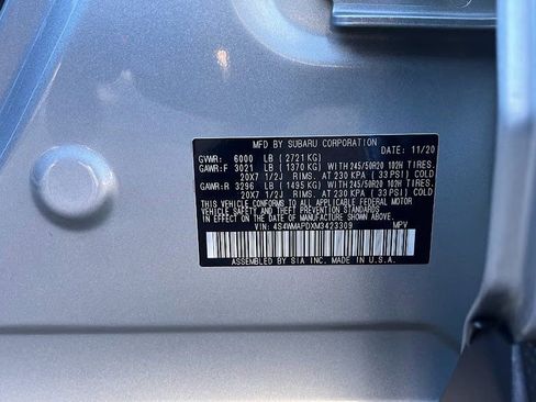 Used 2021 Subaru Ascent Limited w/ Technology Package image 7