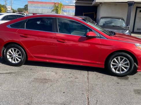 Used 2018 Hyundai Sonata SE FWD image 5
