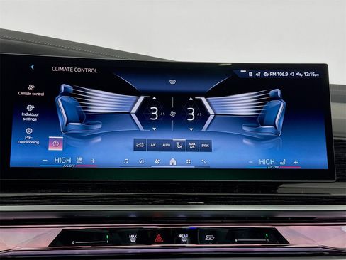 New 2026 BMW 740i image 16