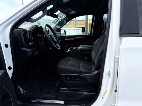 Used 2026 Chevrolet Silverado 1500 RST AWD/4WD image 24