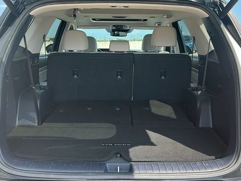 Used 2022 Hyundai Palisade SEL w/ 8P Bench Seat Package FWD image 39