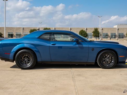 Used 2023 Dodge Challenger SRT Hellcat Redeye RWD image 17