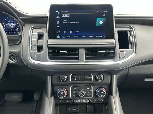 Used 2023 Chevrolet Tahoe Z71 image 25