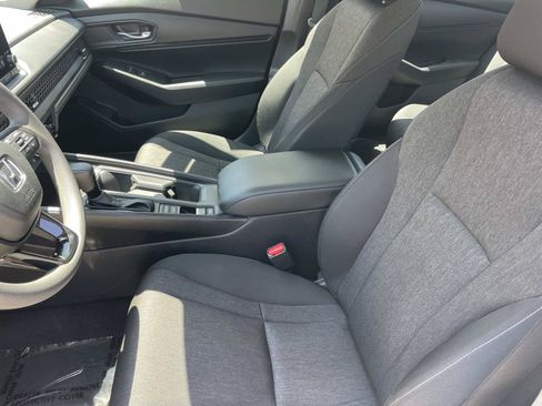 Certified 2023 Honda Accord EX image 16