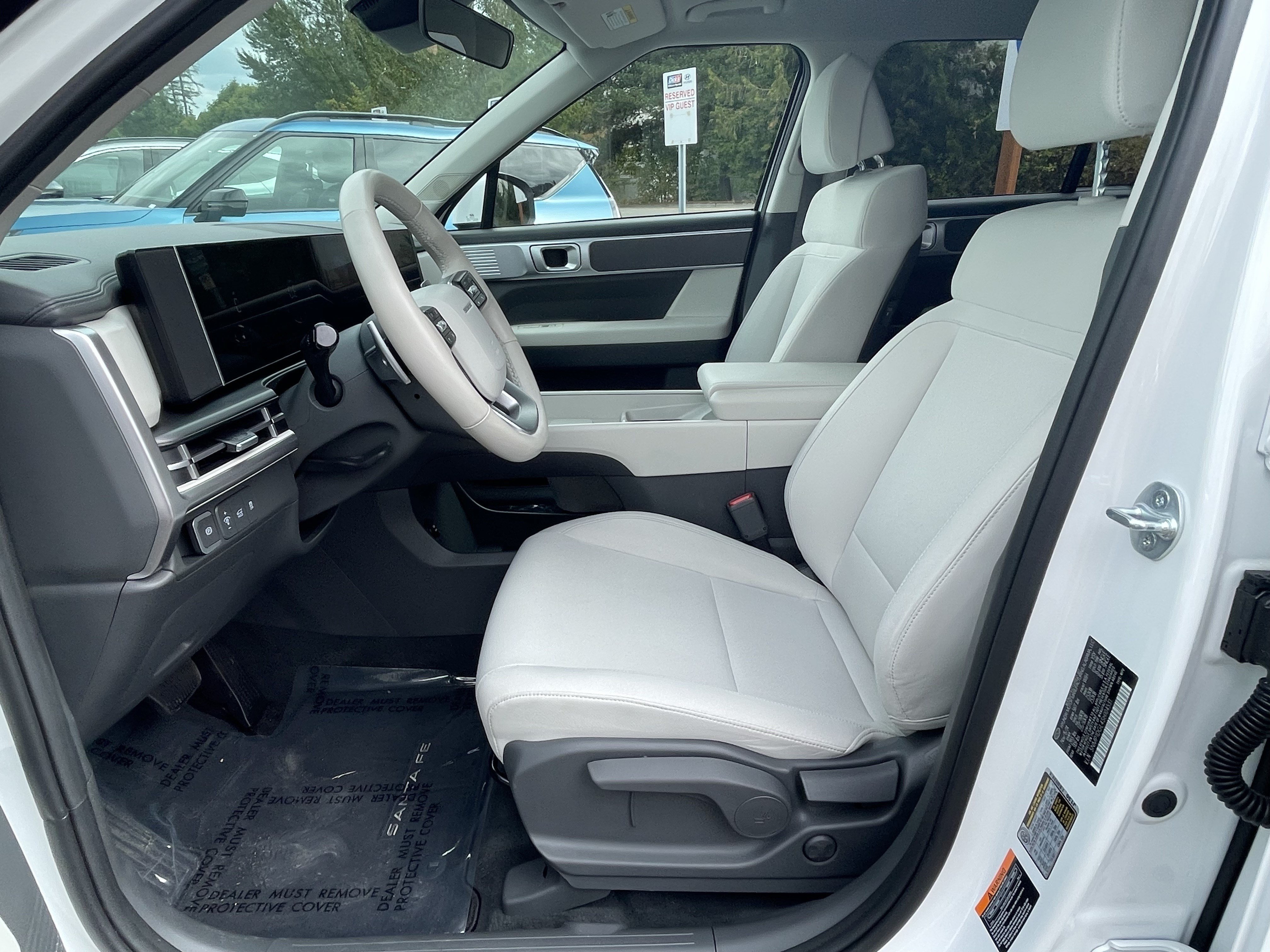 Certified 2025 Hyundai Santa Fe SE AWD/4WD image 11