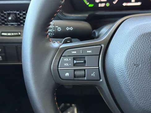 Certified 2025 Honda CR-V Sport-L image 29
