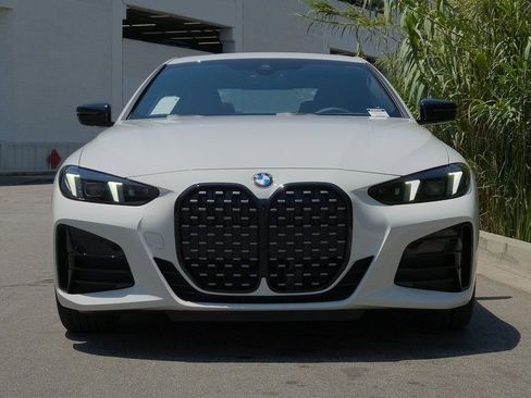 New 2026 BMW 430i Coupe w/ M Sport Package image 3