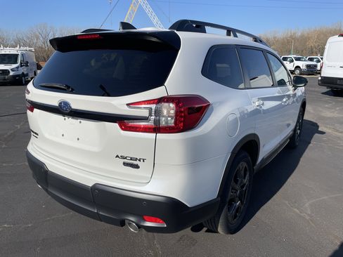 New 2025 Subaru Ascent Bronze Edition image 8