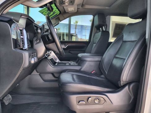 Used 2024 GMC Sierra 2500 Denali w/ Denali Reserve Package AWD/4WD image 23