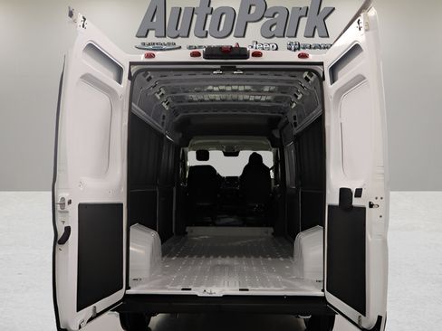 New 2025 RAM ProMaster 2500 FWD image 15