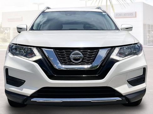 Used 2020 Nissan Rogue SV FWD image 24