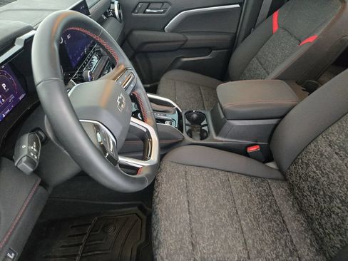Certified 2024 Chevrolet Colorado Z71 w/ Z71 Convenience Package 2 AWD/4WD image 14