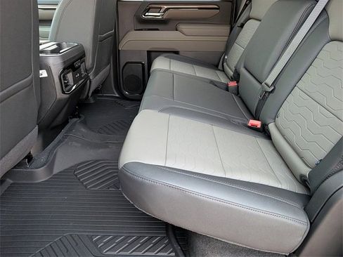 New 2026 Chevrolet Silverado 2500 ZR2 w/ ZR2 Bison Edition image 17