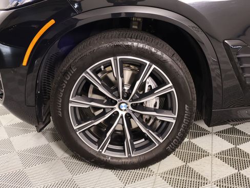 Used 2026 BMW X5 xDrive40i w/ M Sport Package AWD/4WD image 19