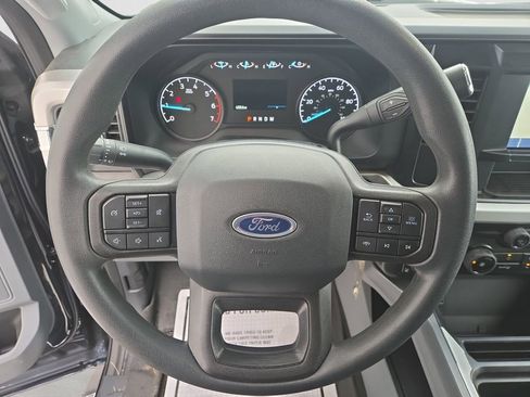 Used 2025 Ford F350 XLT w/ FX4 Off-Road Package image 13