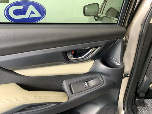 Used 2019 Subaru Ascent Premium AWD/4WD image 31