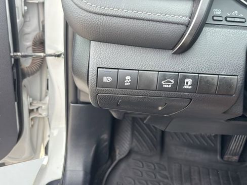 Used 2024 Toyota Camry SE w/ Audio Upgrade Package image 23