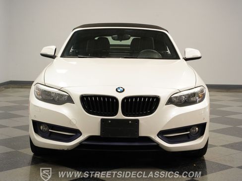 Used 2017 BMW 230i Convertible image 17