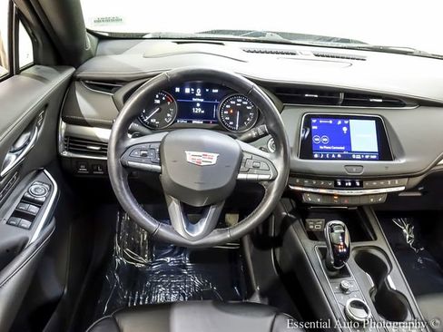 Certified 2021 Cadillac XT4 Premium Luxury AWD/4WD image 13