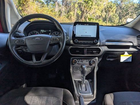 Used 2018 Ford EcoSport SE w/ SE Convenience Package image 11