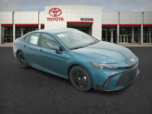 New 2026 Toyota Camry SE image 29